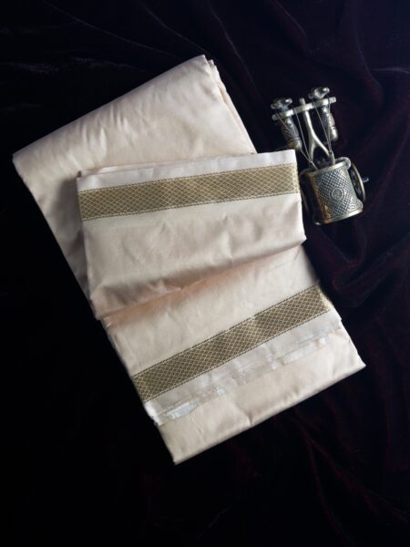 Pure Silk Dhothi Sandal