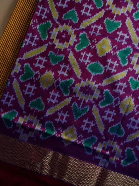 Yelow And Blue Ikkath Checks Saree