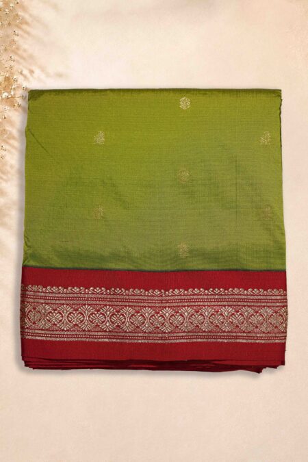 10 Yards Saree - Parrot Green (Red Border)